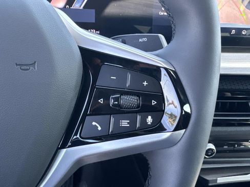 Certified 2025 BMW i4 xDrive40i AWD/4WD image 24