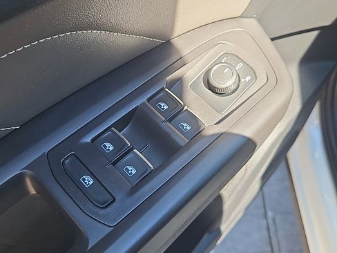 Certified 2023 Volkswagen Atlas SEL AWD/4WD image 23