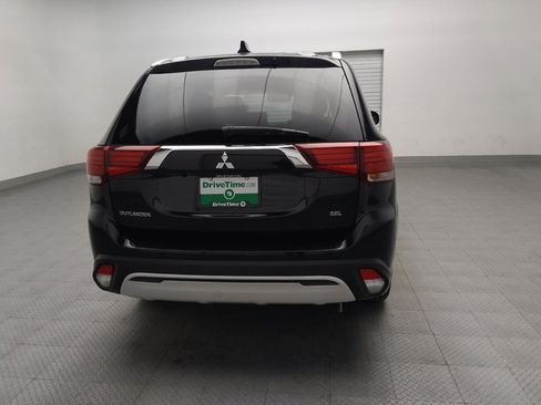 Used 2020 Mitsubishi Outlander SE image 7