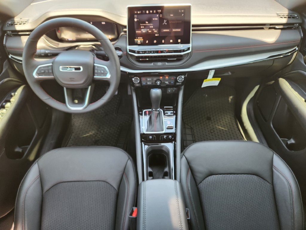 New 2026 Jeep Compass Trailhawk AWD/4WD image 18