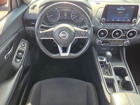Used 2022 Nissan Sentra SV image 7