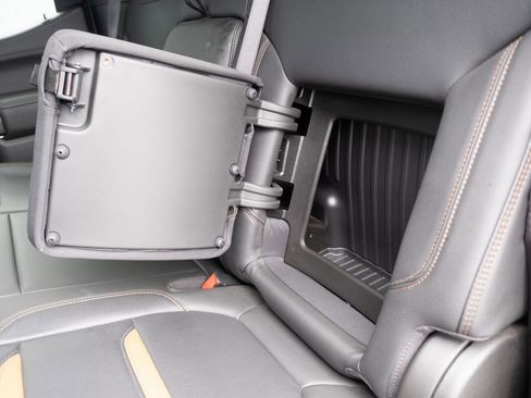 Used 2020 GMC Sierra 1500 AT4 image 23