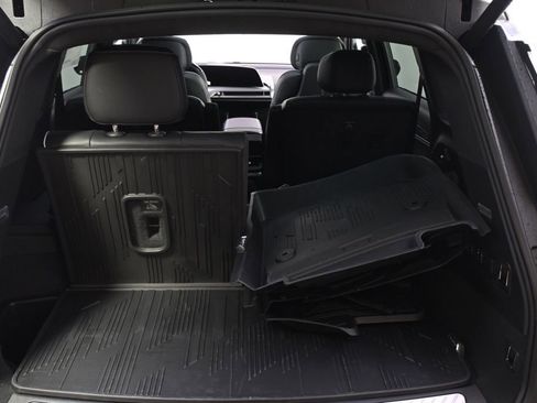 New 2026 Cadillac Vistiq Platinum image 19