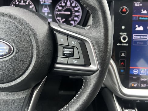 Used 2022 Subaru Outback Premium image 30