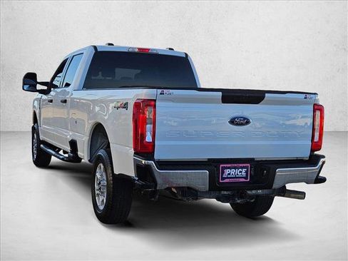 Certified 2025 Ford F250 XLT w/ Camper Package image 8