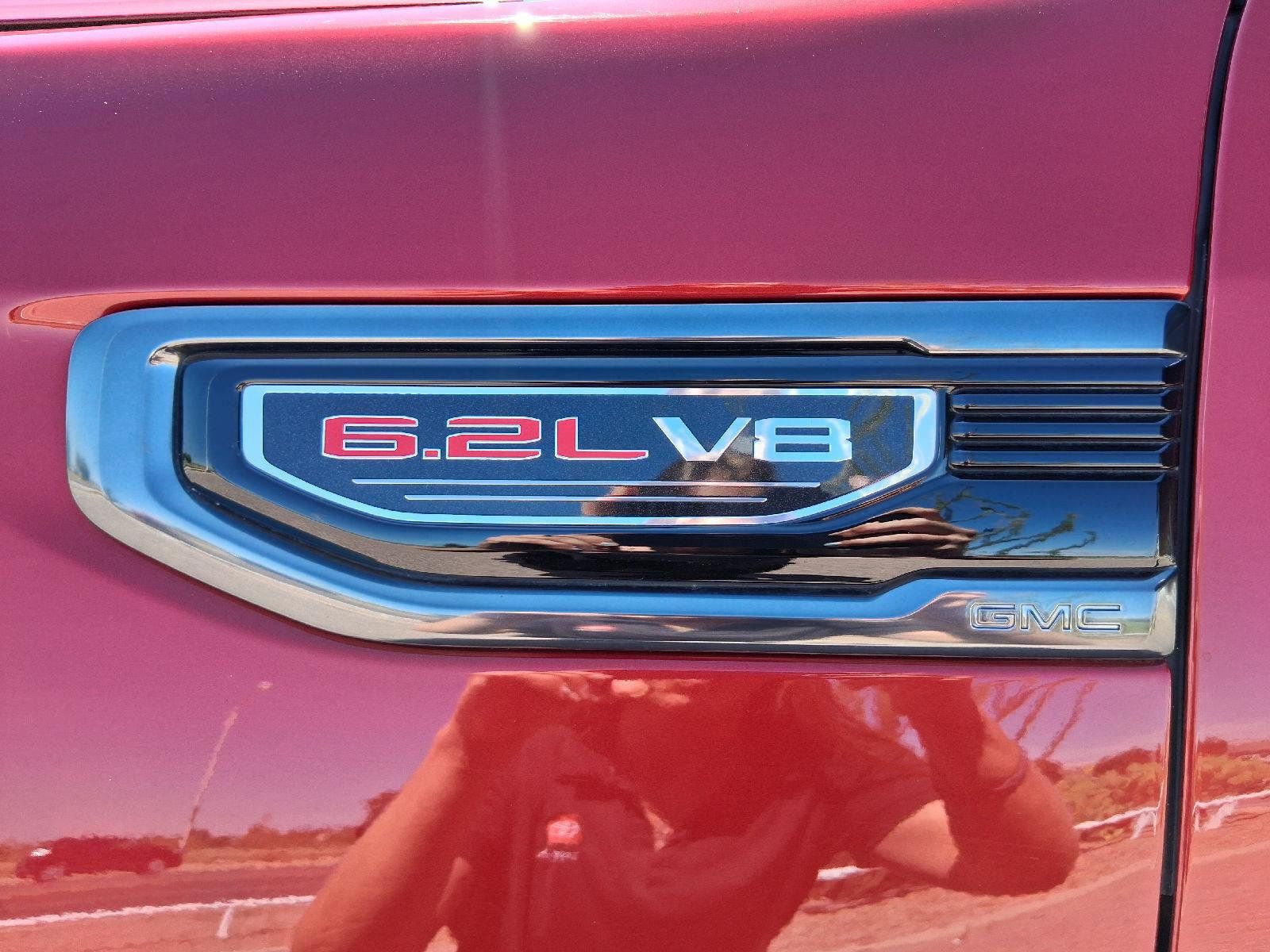 Used 2024 GMC Sierra 1500 AT4 w/ Technology Package AWD/4WD image 43