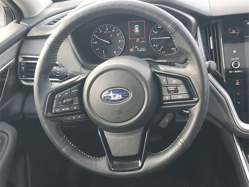 Certified 2025 Subaru Outback Onyx Edition image 14