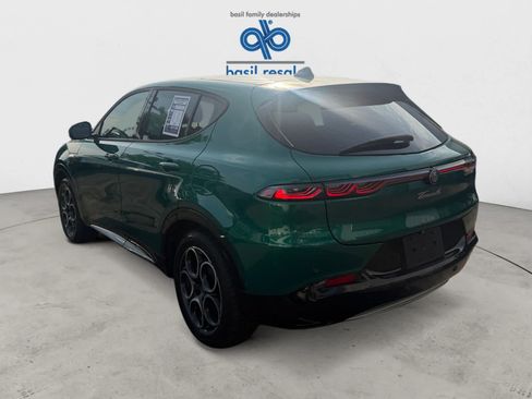 Used 2024 Alfa Romeo Tonale Ti w/ Active Assist Package AWD/4WD image 4