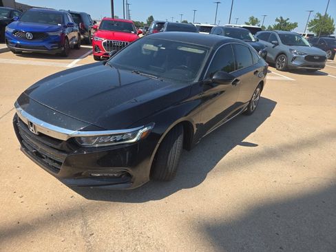 Used 2020 Honda Accord EX-L image 2