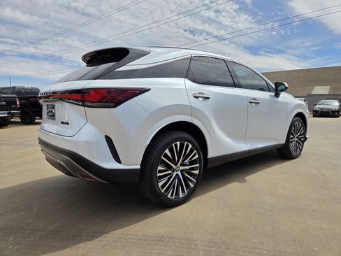 New 2026 Lexus RX 350 FWD image 3