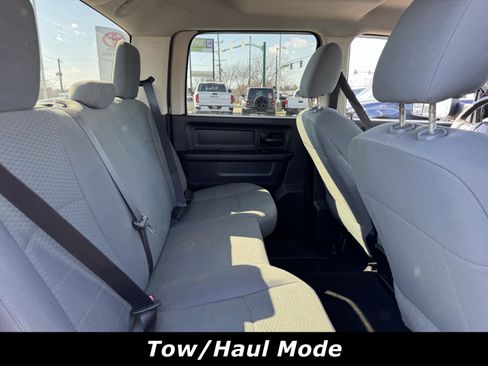 Used 2015 RAM 3500 Tradesman w/ Chrome Appearance Group image 7