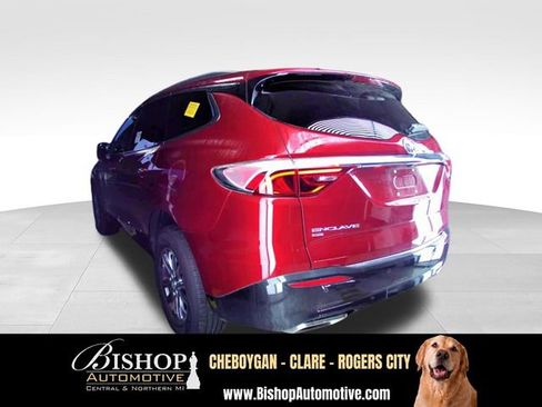 Used 2023 Buick Enclave Essence AWD/4WD image 3