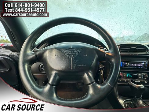 Used 1997 Chevrolet Corvette Coupe w/ Memory Pkg RWD image 19