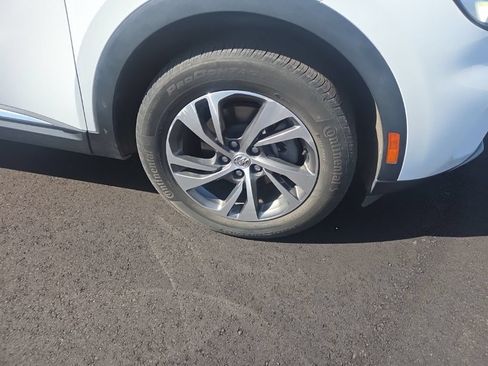 Used 2023 Buick Envision Essence FWD image 22