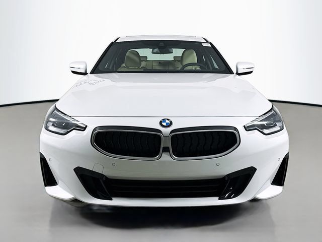 Used 2026 BMW 230i xDrive Coupe w/ Convenience Package AWD/4WD image 2