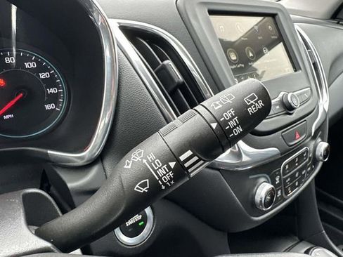 Used 2019 Chevrolet Equinox LT image 67