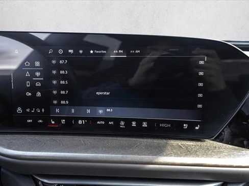 Certified 2025 Audi Q5 Premium Plus w/ Premium Plus image 16