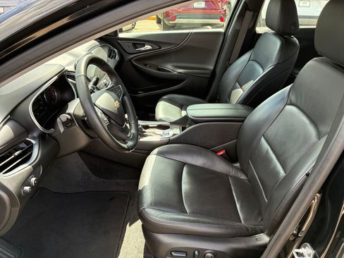 Used 2024 Chevrolet Malibu LT image 23