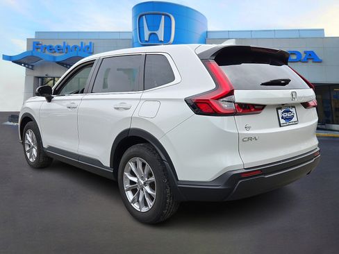 Used 2024 Honda CR-V EX image 4