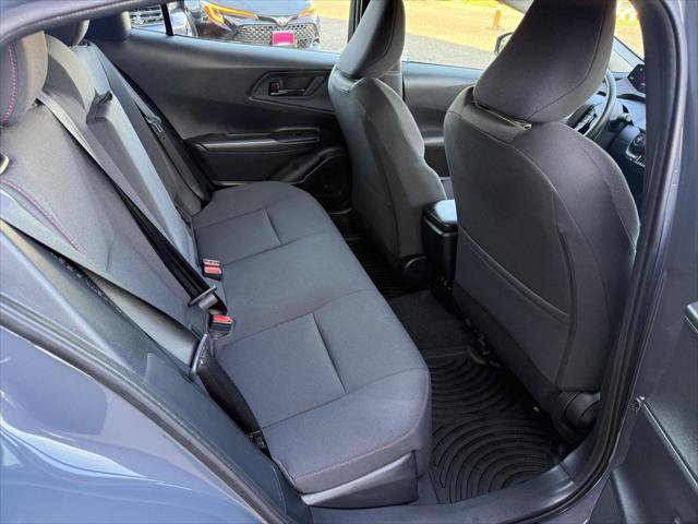 Certified 2025 Toyota Prius Plug-In Hybrid FWD image 18