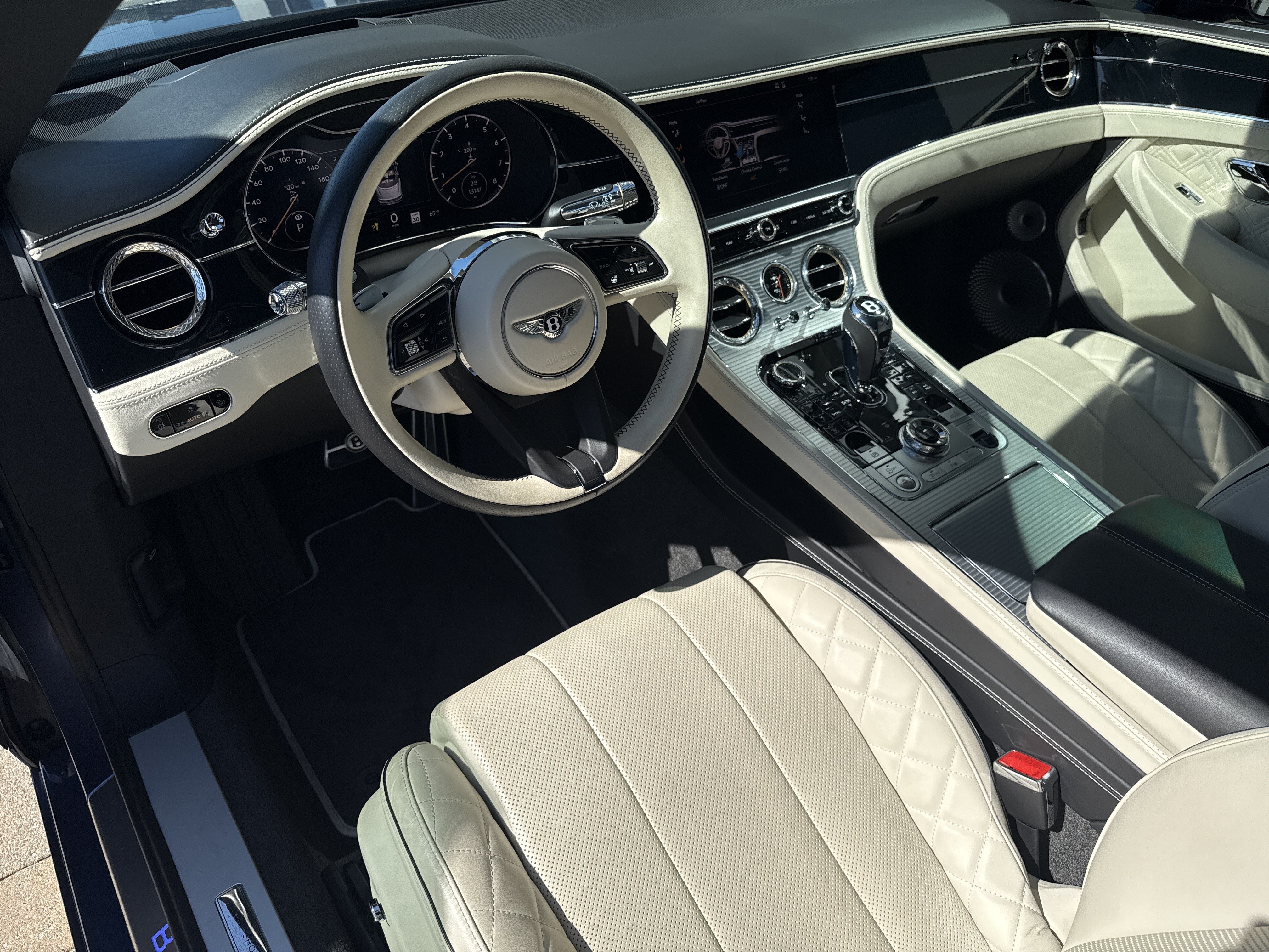 Used 2022 Bentley Continental GT AWD/4WD image 4