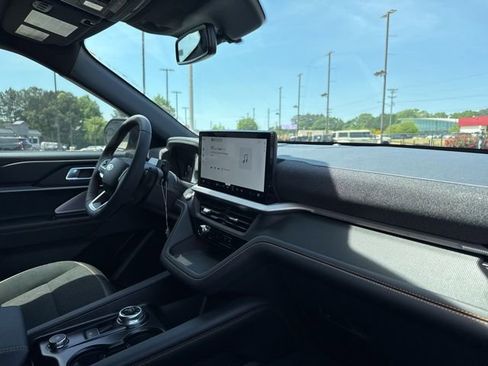 New 2026 Ford Explorer Tremor image 12