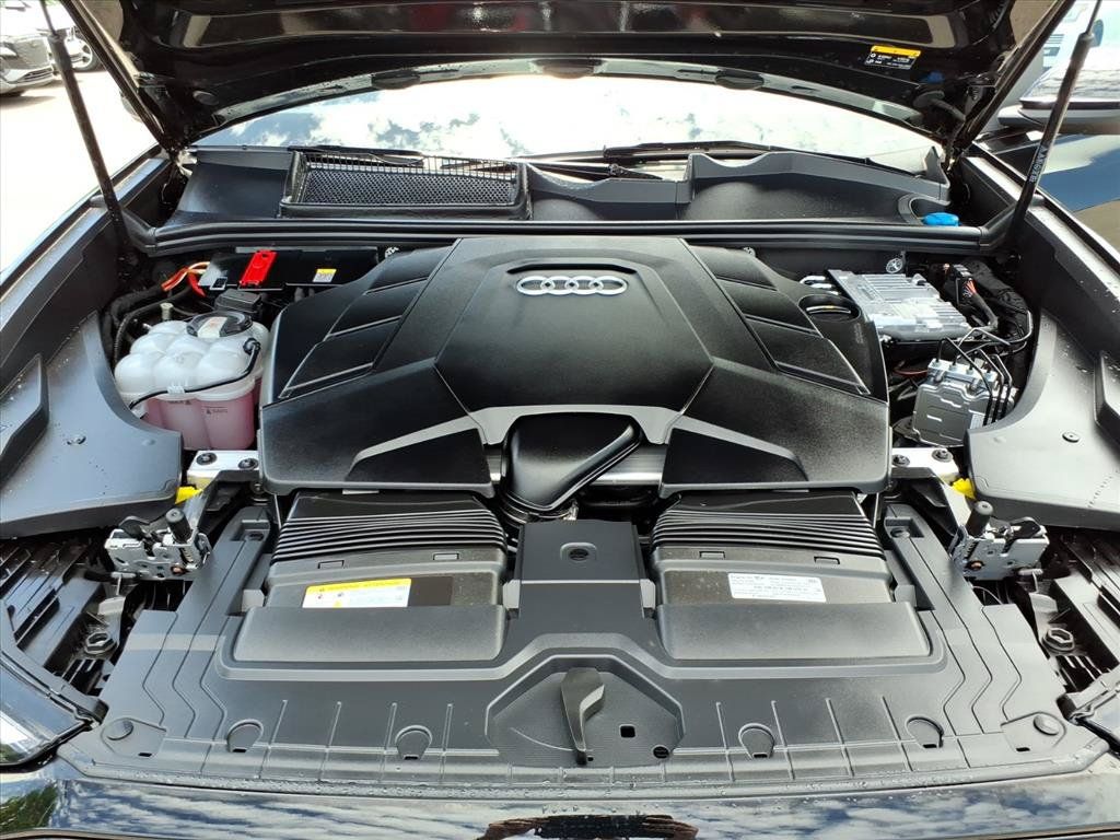 Certified 2024 Audi Q8 Premium Plus AWD/4WD image 10