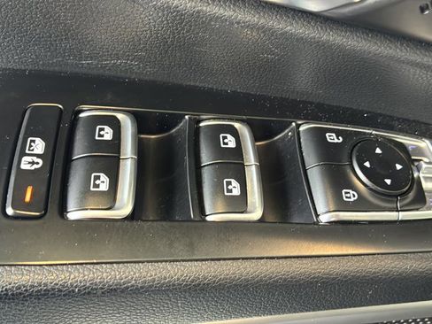 Used 2022 Kia Telluride EX w/ EX Premium Package FWD image 21