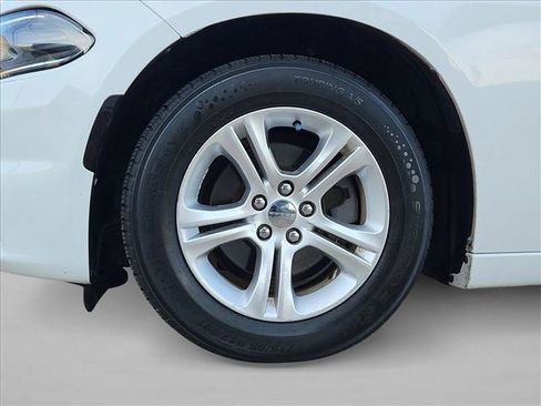Used 2021 Dodge Charger SXT w/ Leather Interior Group RWD image 30
