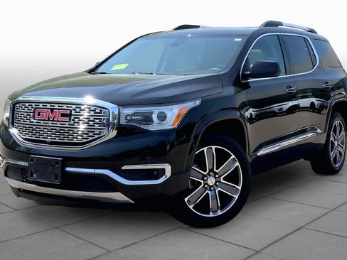 Used 2019 GMC Acadia Denali w/ Technology Package AWD/4WD image 1