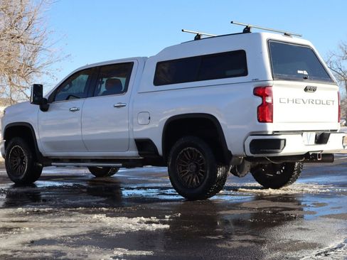 Used 2020 Chevrolet Silverado 2500 High Country image 7