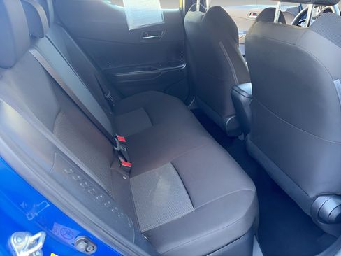 Used 2019 Toyota C-HR LE FWD image 15