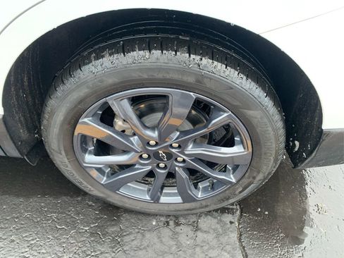 Used 2024 Chevrolet Equinox RS image 23