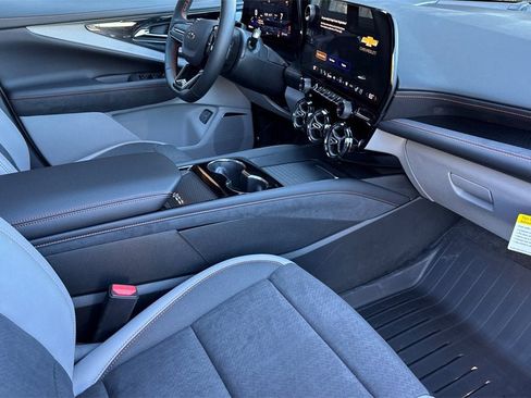 New 2026 Chevrolet Blazer EV SS image 16