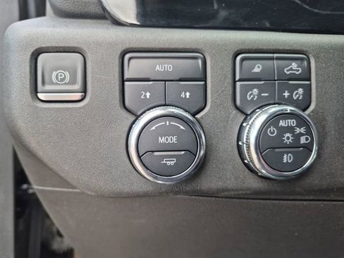 Certified 2023 GMC Sierra 1500 Elevation w/ Elevation Premium Package AWD/4WD image 18