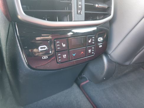 Used 2024 Lexus RX 500h F Sport image 33