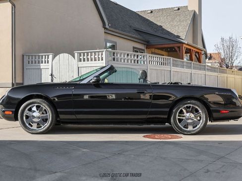 Used 2002 Ford Thunderbird Deluxe image 3