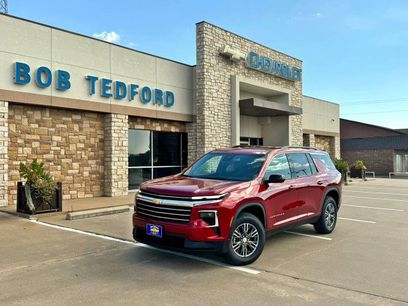 New 2026 Chevrolet Traverse LT w/ Driver Confidence Package