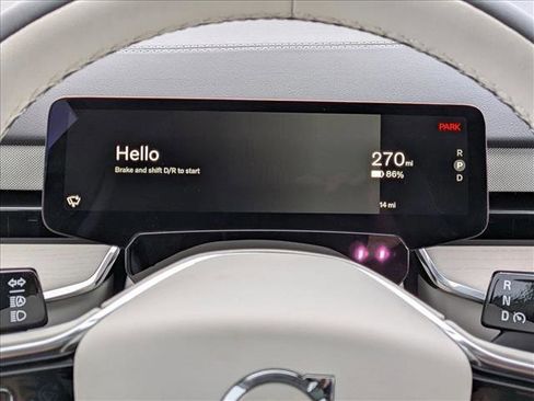 New 2025 Volvo EX90 Ultra w/ Protection Package Premier image 12