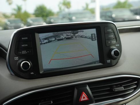 Used 2020 Hyundai Santa Fe SE FWD image 22