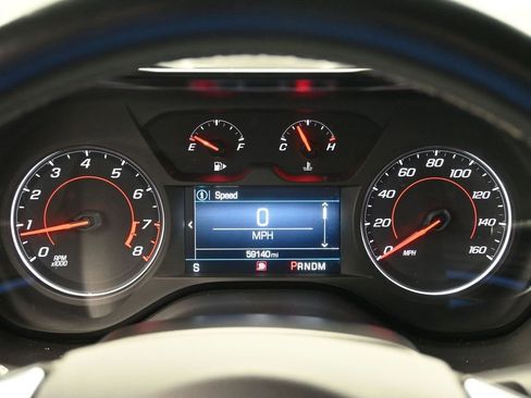 Used 2019 Chevrolet Camaro LT w/ Technology Package image 11