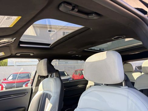 Used 2026 Kia EV9 GT-Line image 18