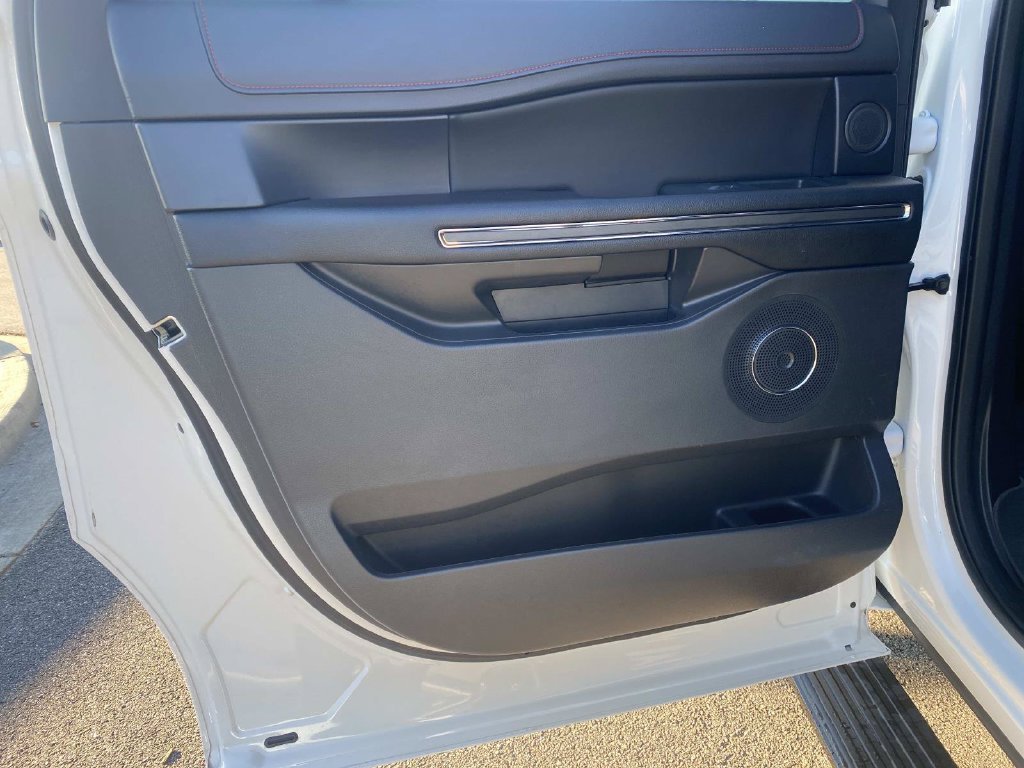 Certified 2023 Ford Expedition Max Limited RWD image 15