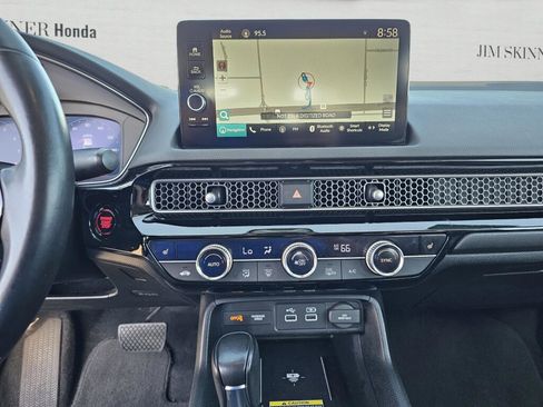 Certified 2023 Honda Civic Touring image 27