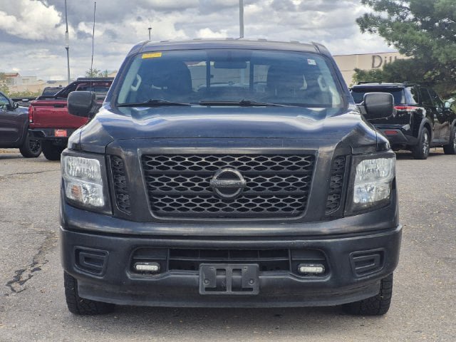 Used 2018 Nissan Titan S AWD/4WD image 2