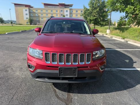 Used 2017 Jeep Compass High Altitude AWD/4WD image 5