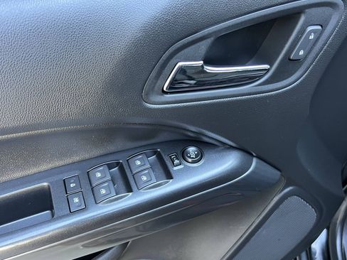 Used 2021 GMC Canyon AT4 w/ Driver Alert Package AWD/4WD image 18