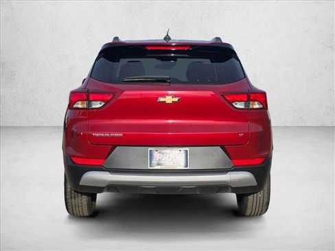 Used 2025 Chevrolet TrailBlazer LT image 6