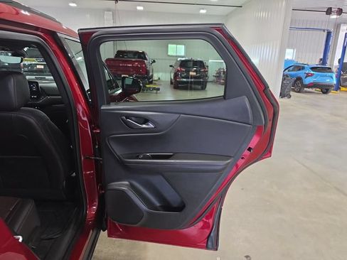 Used 2025 Chevrolet Blazer RS w/ Driver Confidence II Package AWD/4WD image 30