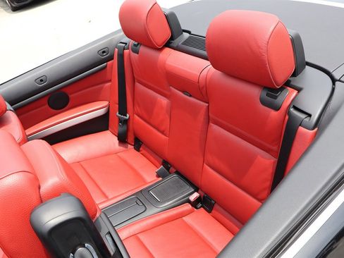 Used 2012 BMW 335i Convertible RWD image 28